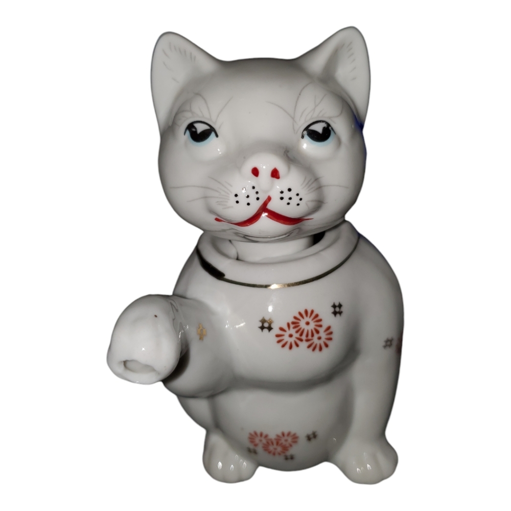 Vintage White Ceramic Kitty Cat Single Serve Tea Pot or Creamer Red Flow…